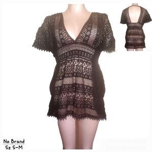 Blk Lace Top/ Coverup